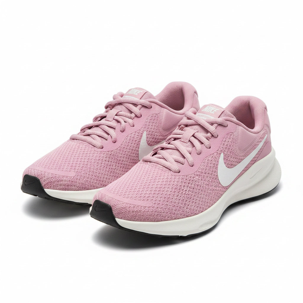 Nike Revolution 7